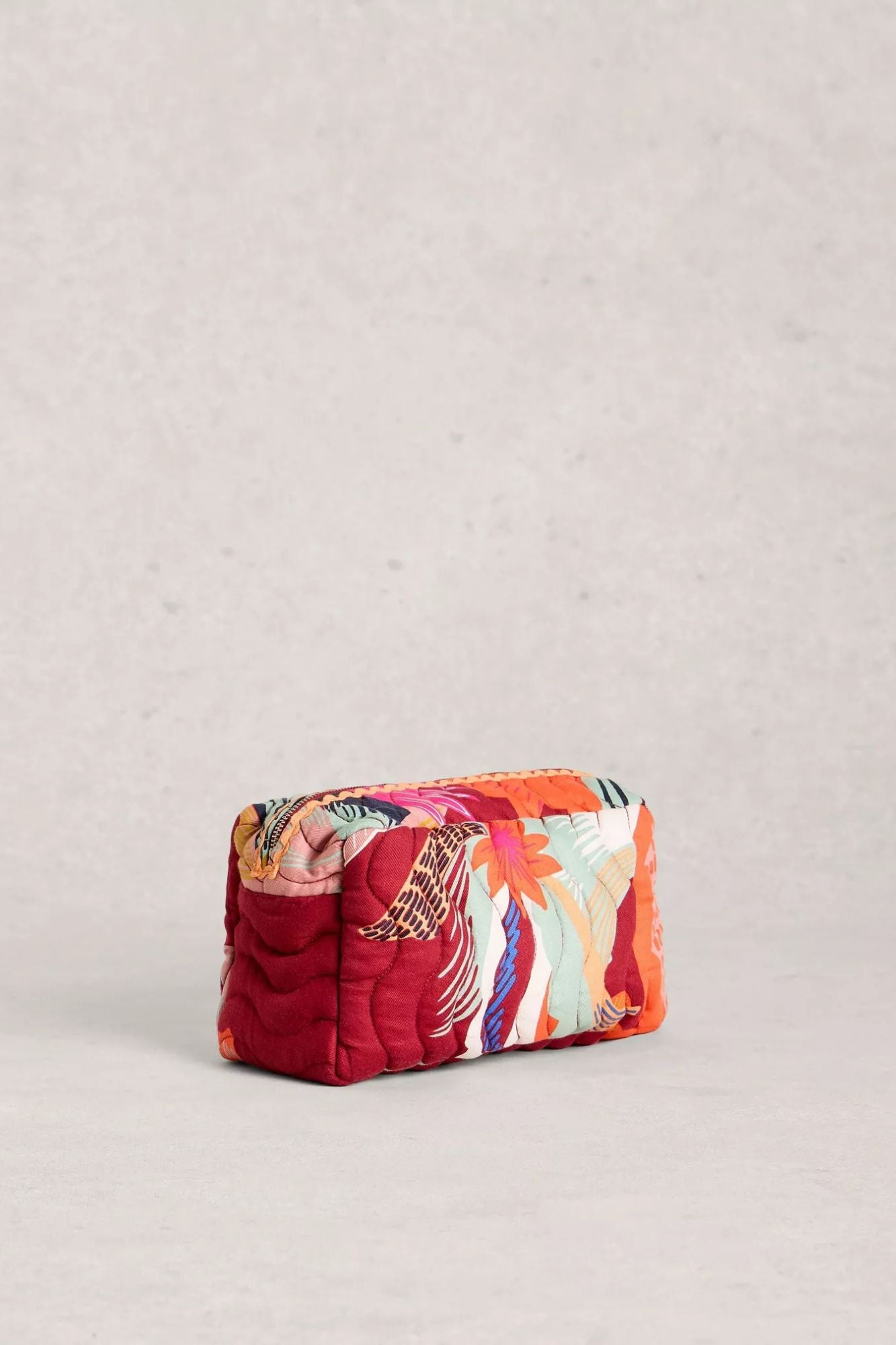 Shelby Quilted Wash Bag