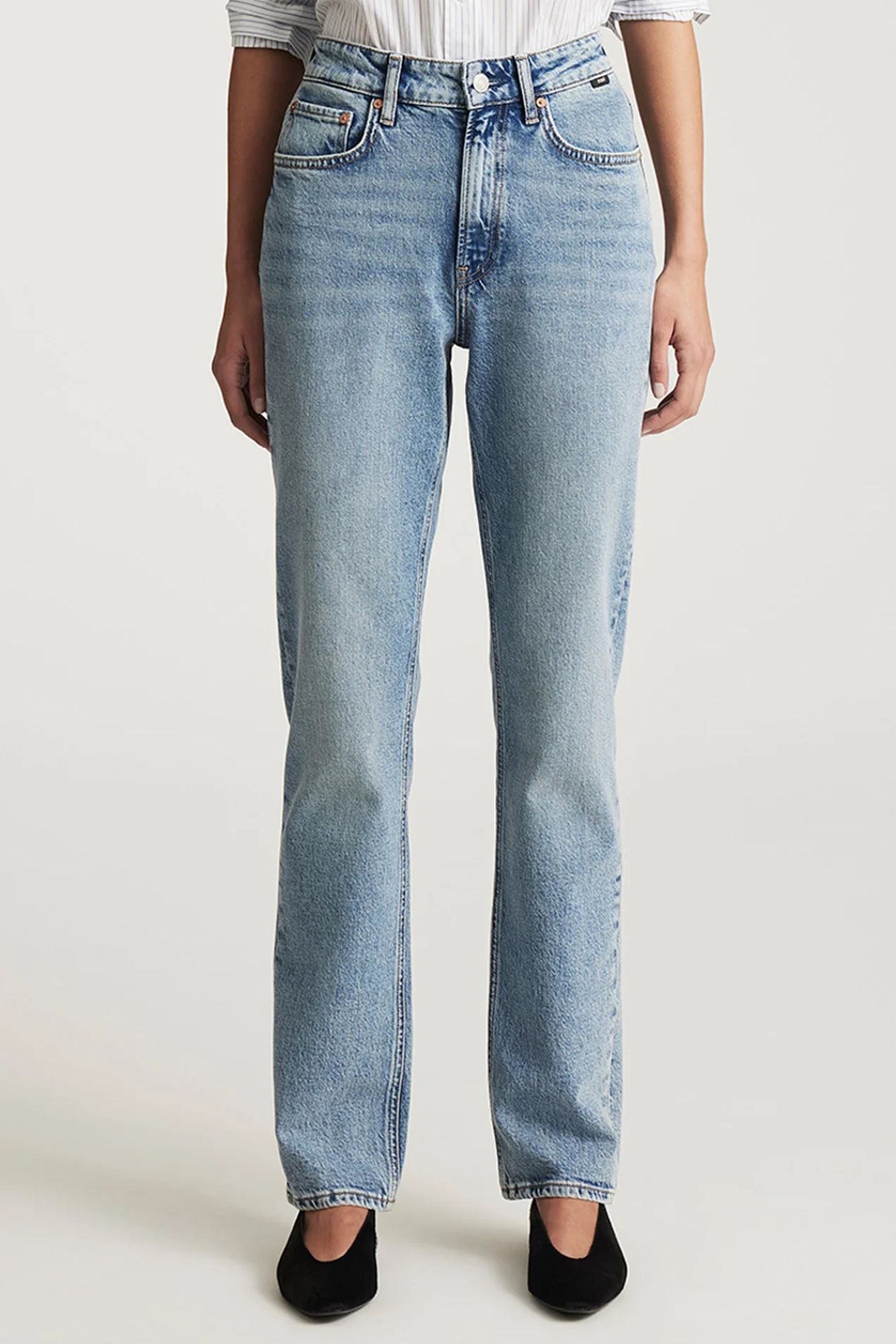 New York Straight Leg Jeans