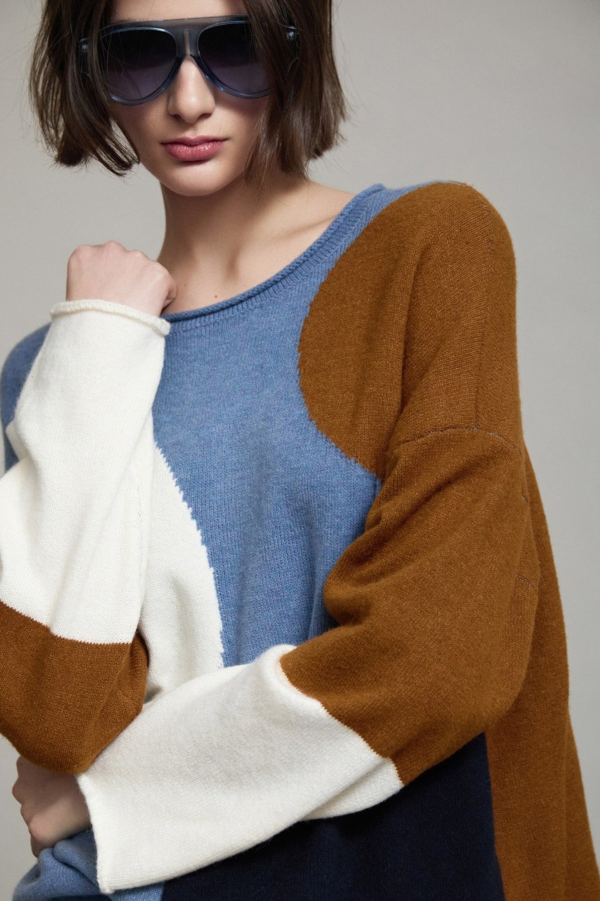 Semi circle Sweater