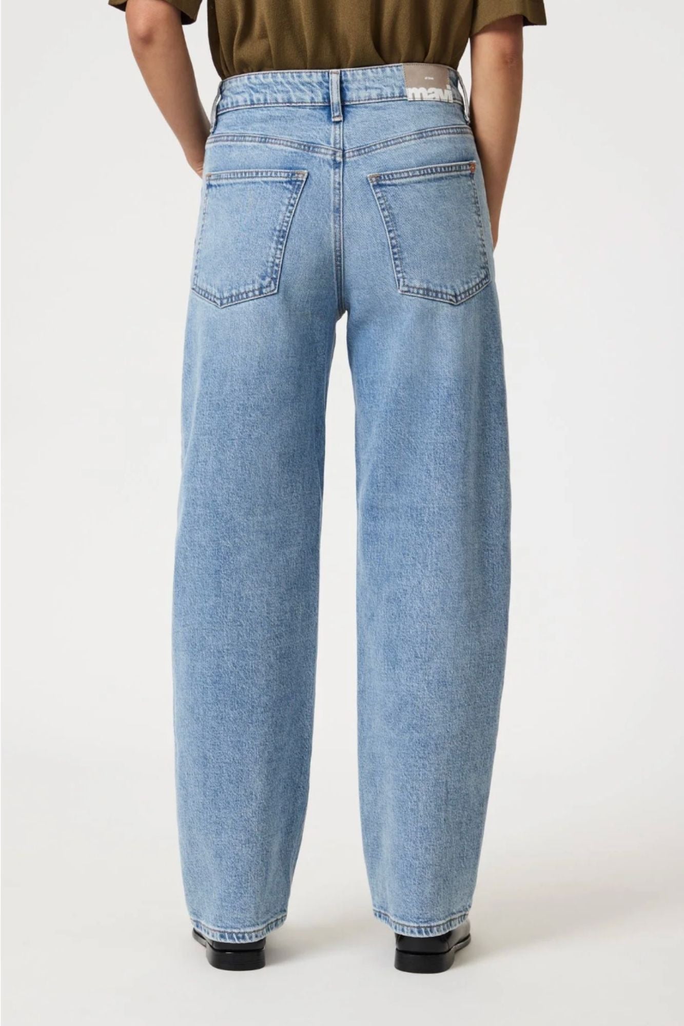 Nica Barrel Jeans