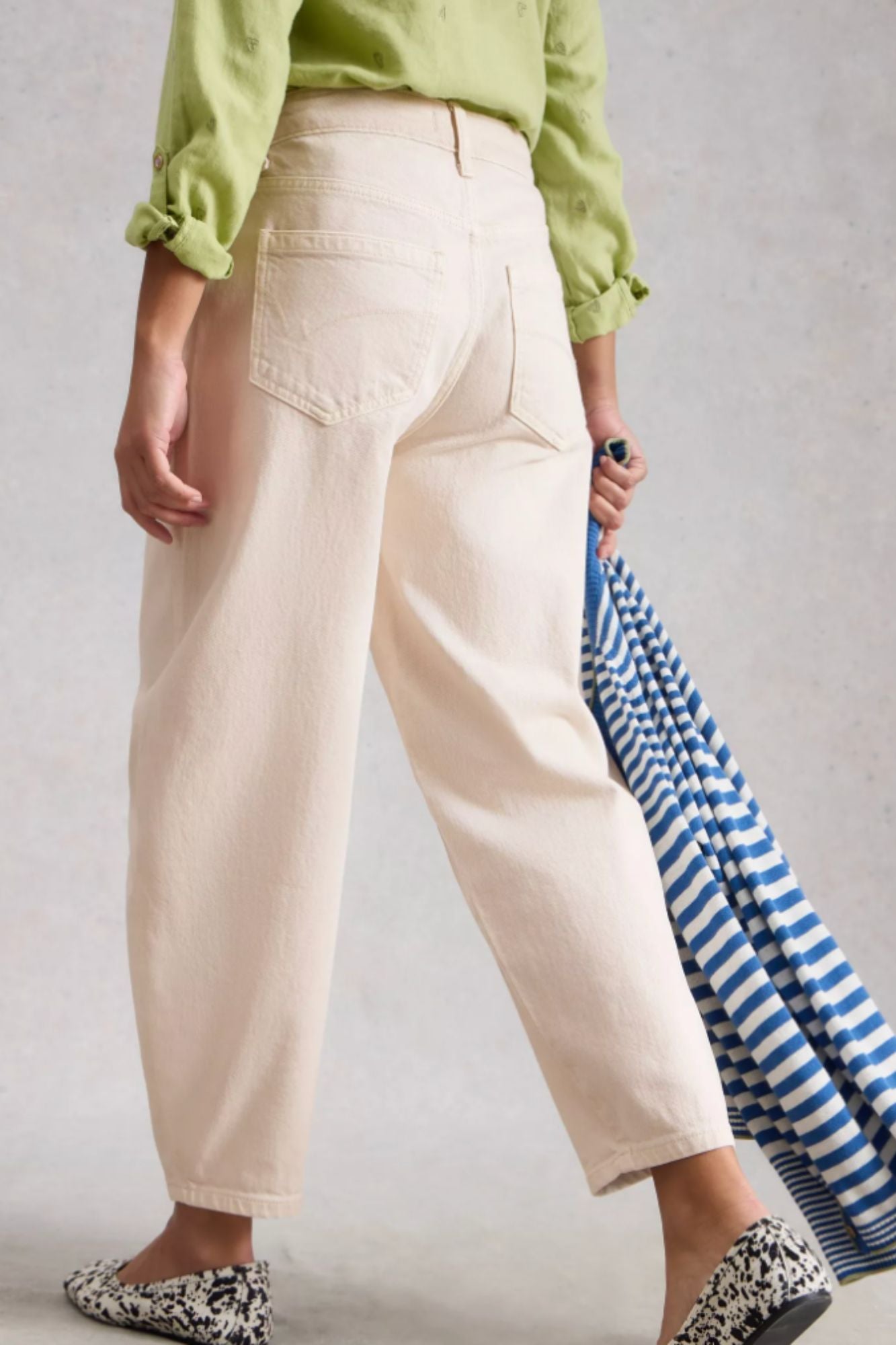 Aubrey Barrel Leg Jean