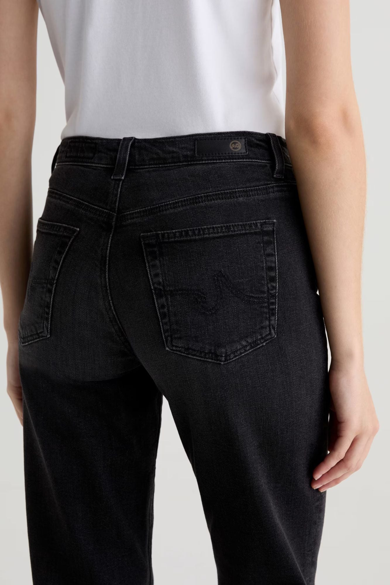 Brinley Mid Rise Straight