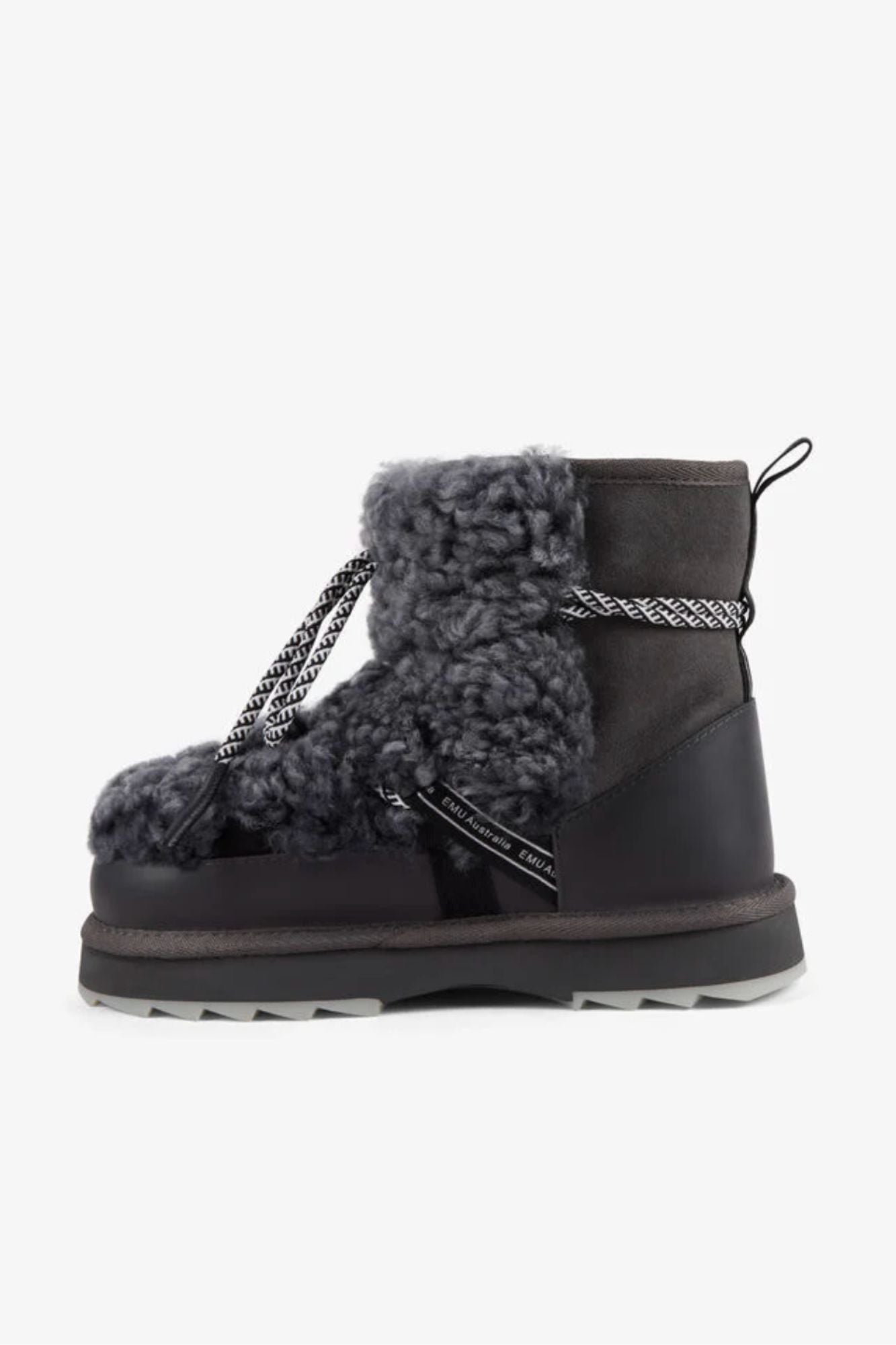 Blurred Teddy Boot