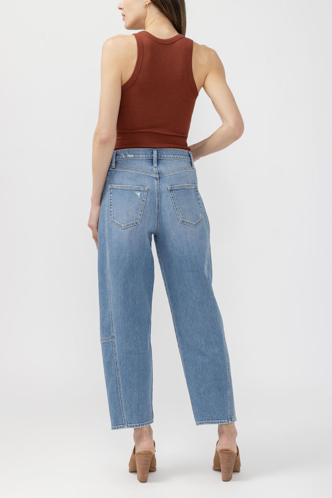 Slim Barrel Jean