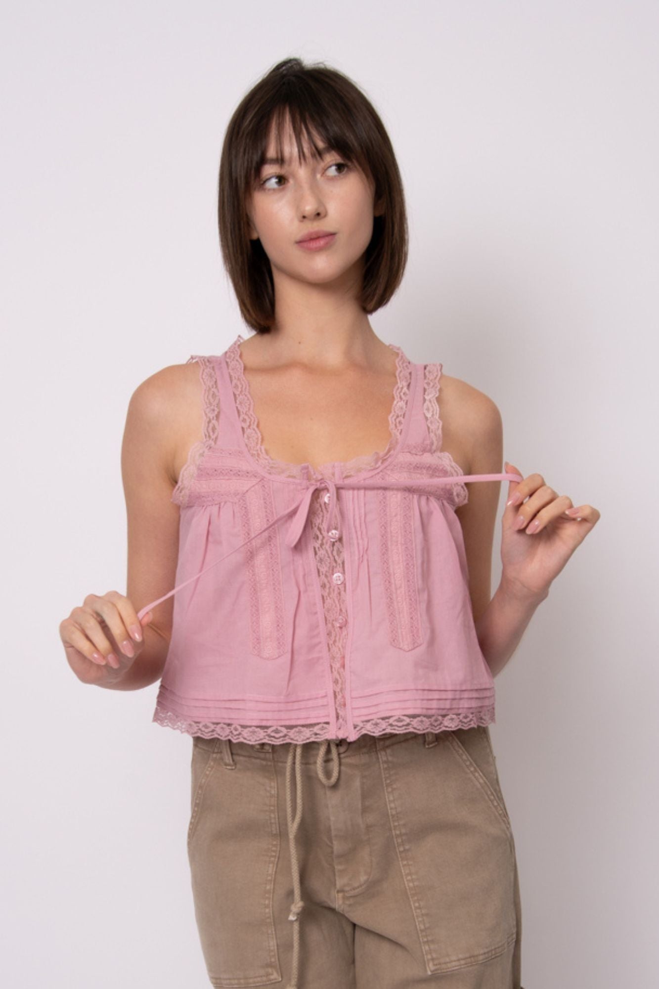 Alia Sleeveless Button Up Top