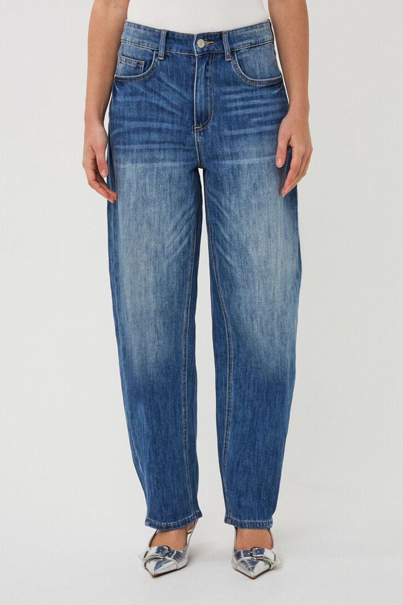 Sealy Barrel Jeans