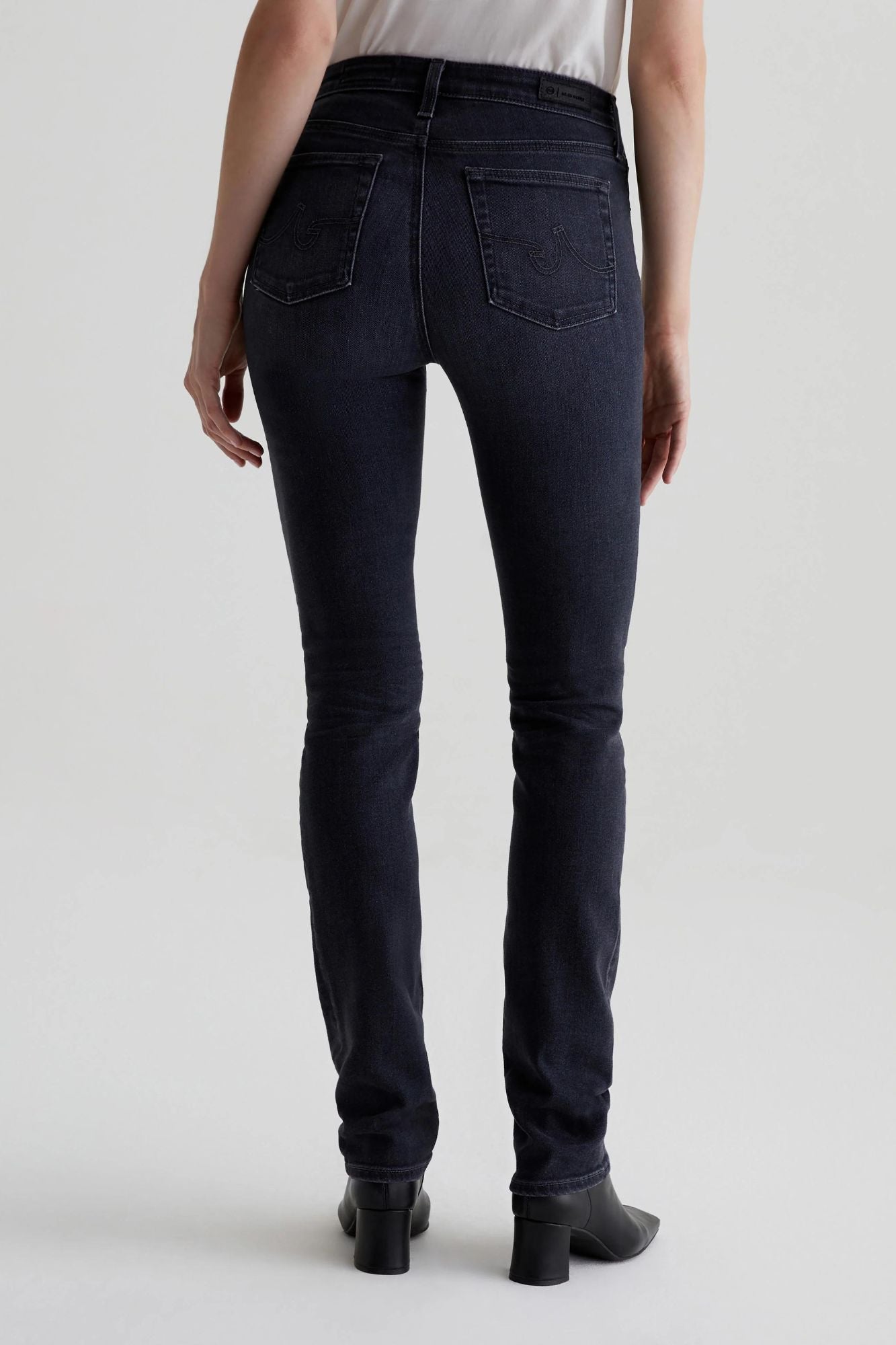 Mari Mid-Rise Slim Straight Extended