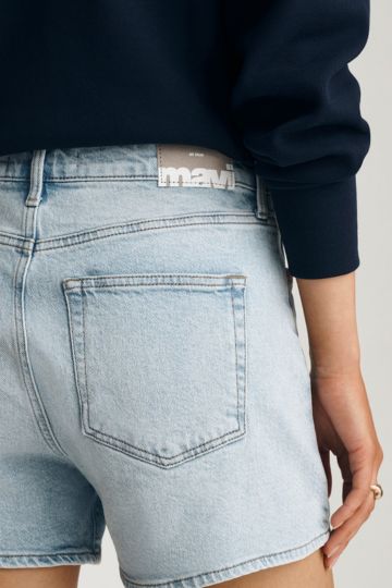 Heidi Straight Leg Shorts