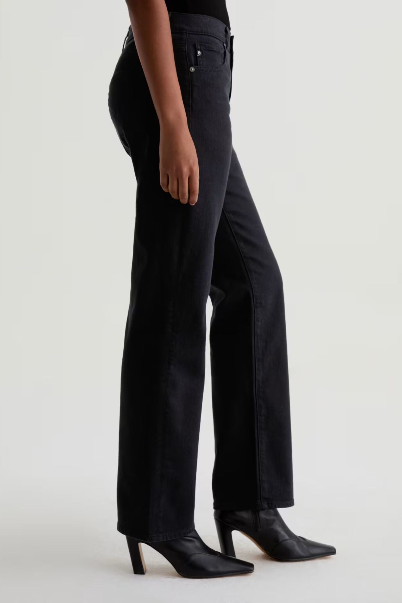 Brinley Mid Rise Straight