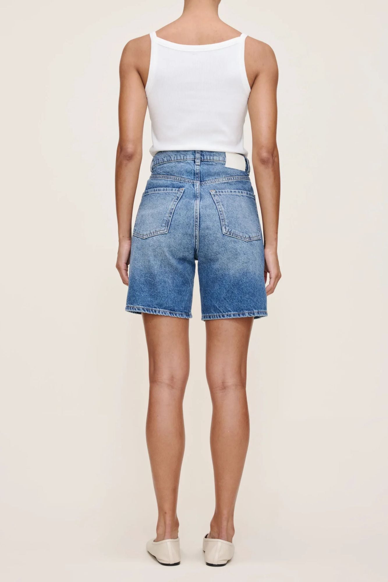 Taylor Short (N0 Pictures yet style # 13930)