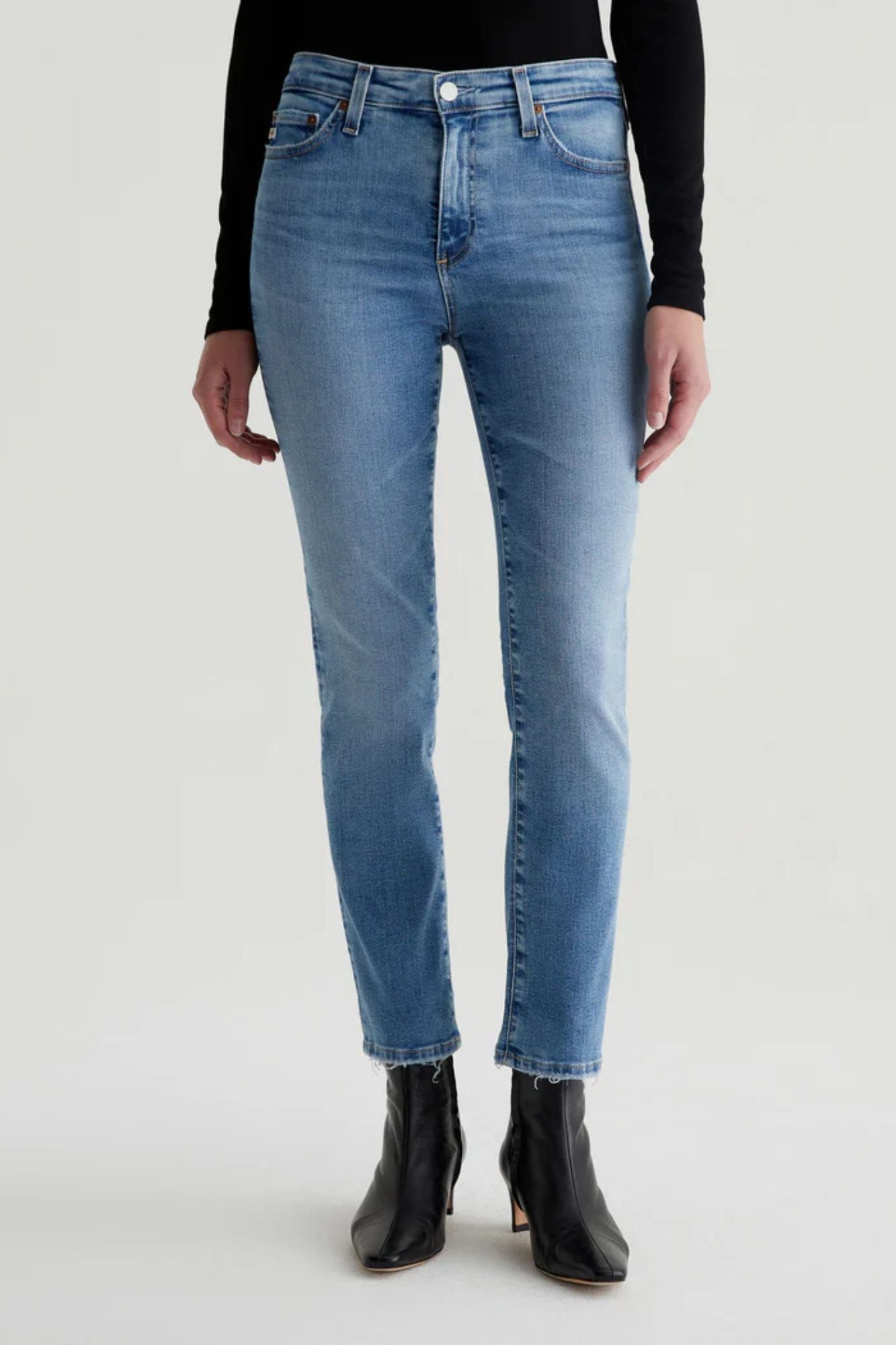 Mari Mid-Rise Crop