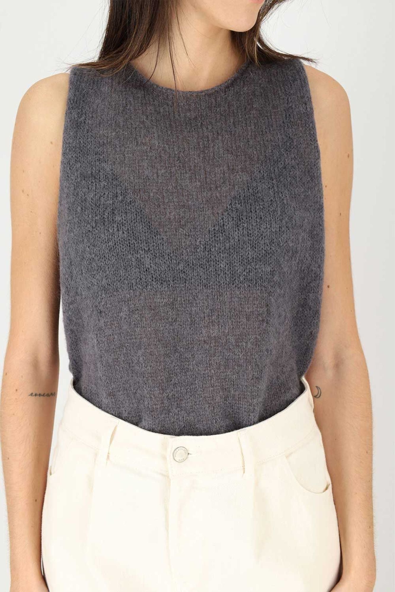 Gaya Vest