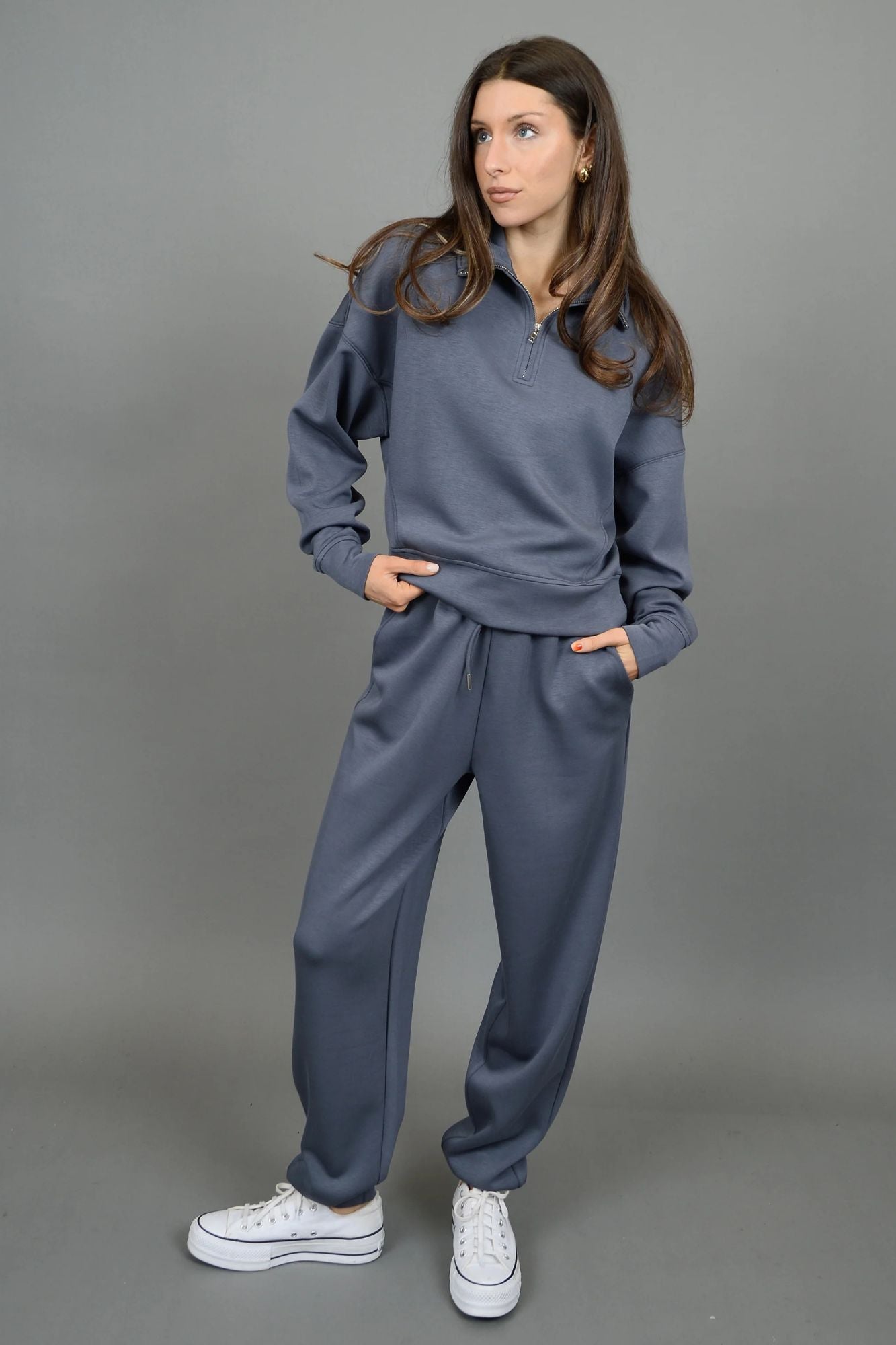 Mailyn Crop Mockneck Half Zip