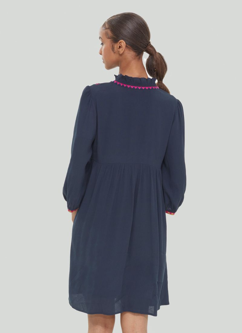 Robe tunique brodée
