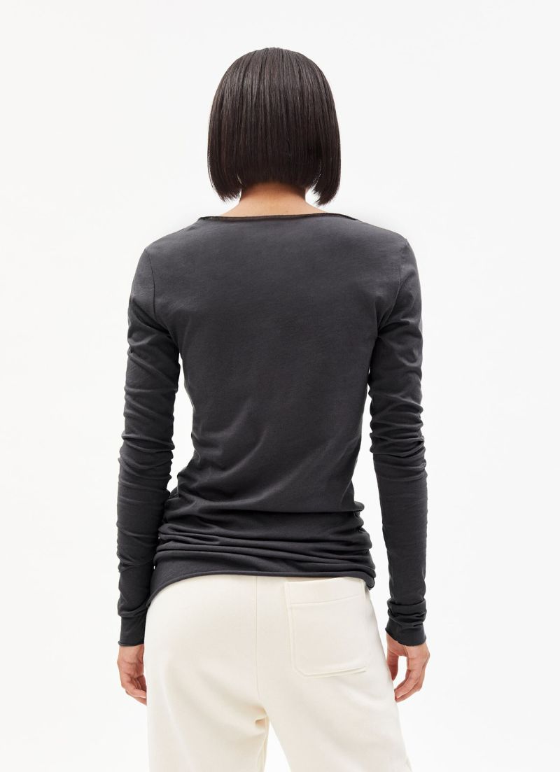 Evvaa Long Sleeve