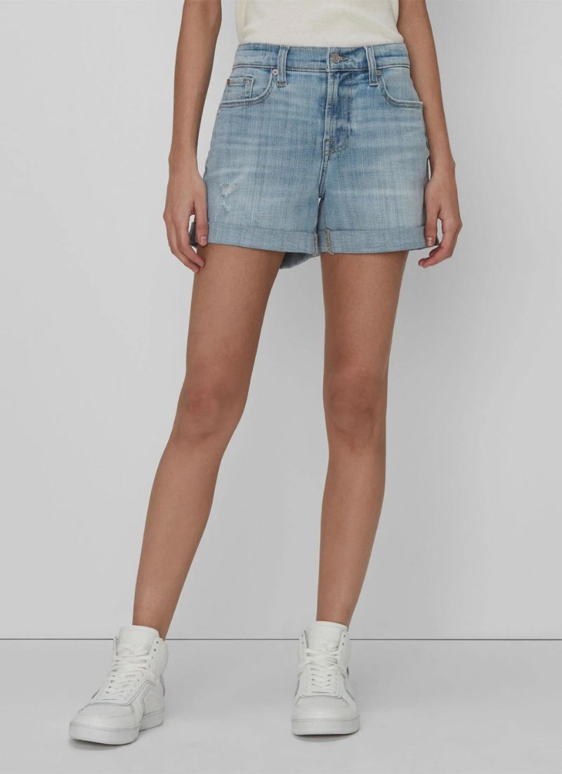 Mid Rise Short
