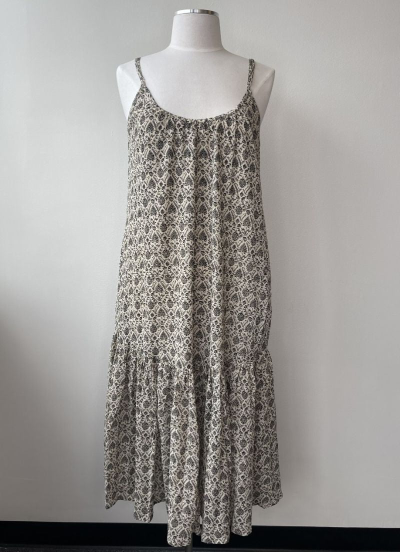 MKT Studio - Robe Rodayna