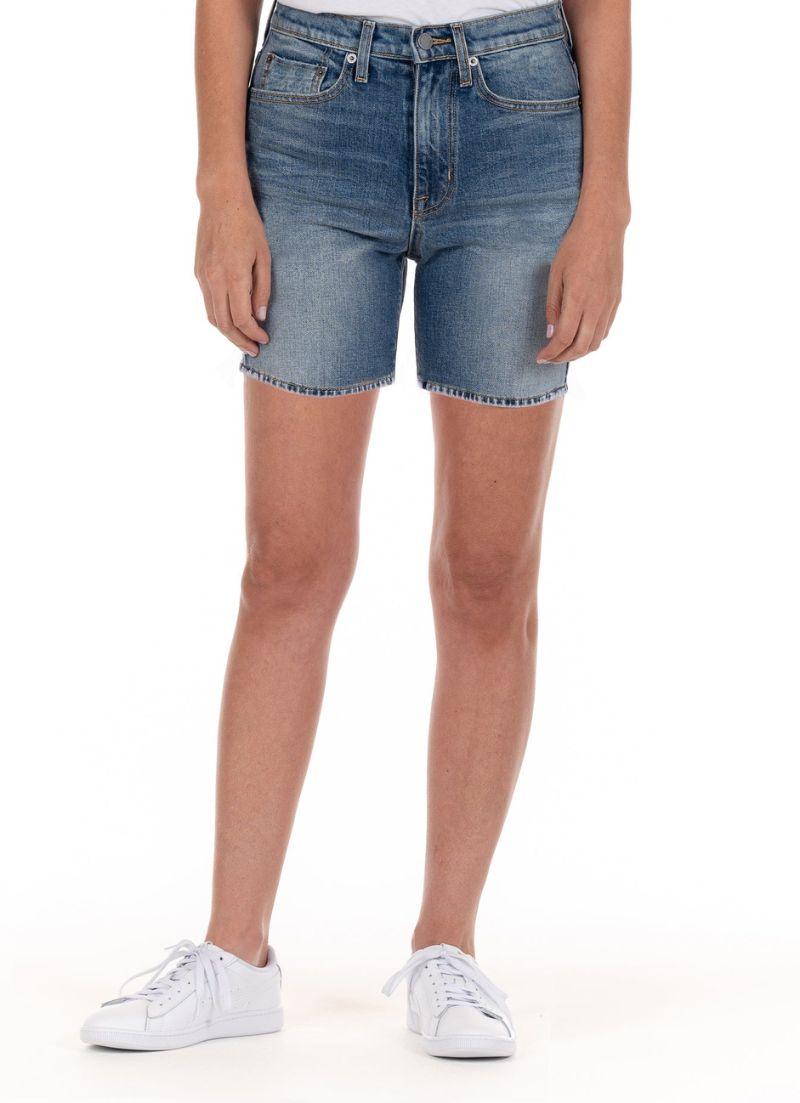 Highland Boyfriend Short