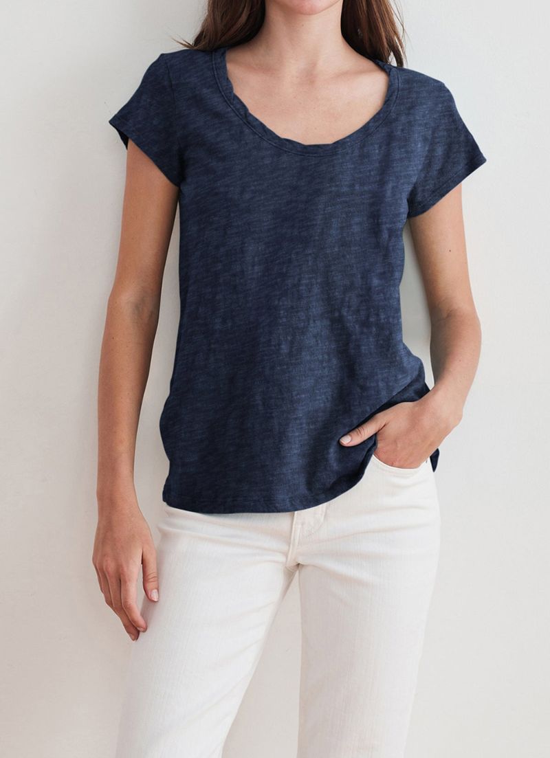 Kira Tee