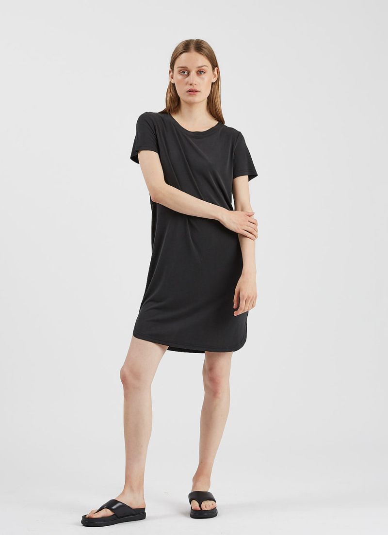 Larah Dress