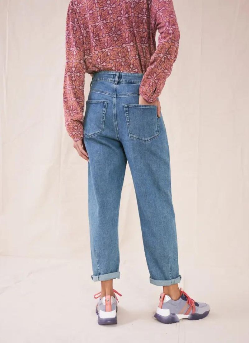 Robyn Barrel Jean