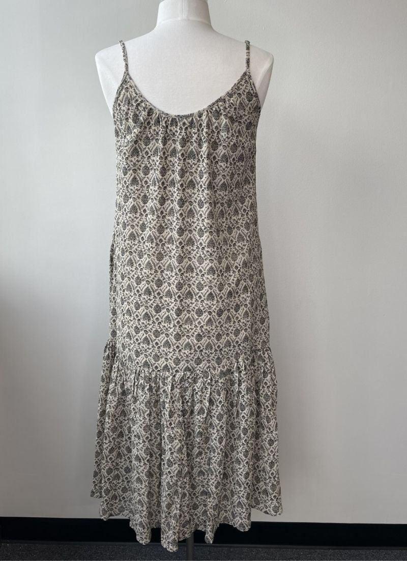 MKT Studio - Robe Rodayna