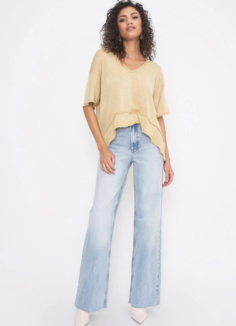 Brea High Low Tee