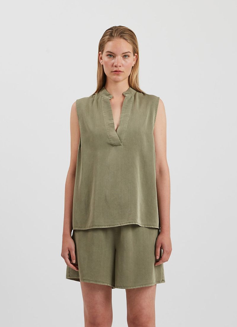 Bolina Sleeveless Blouse