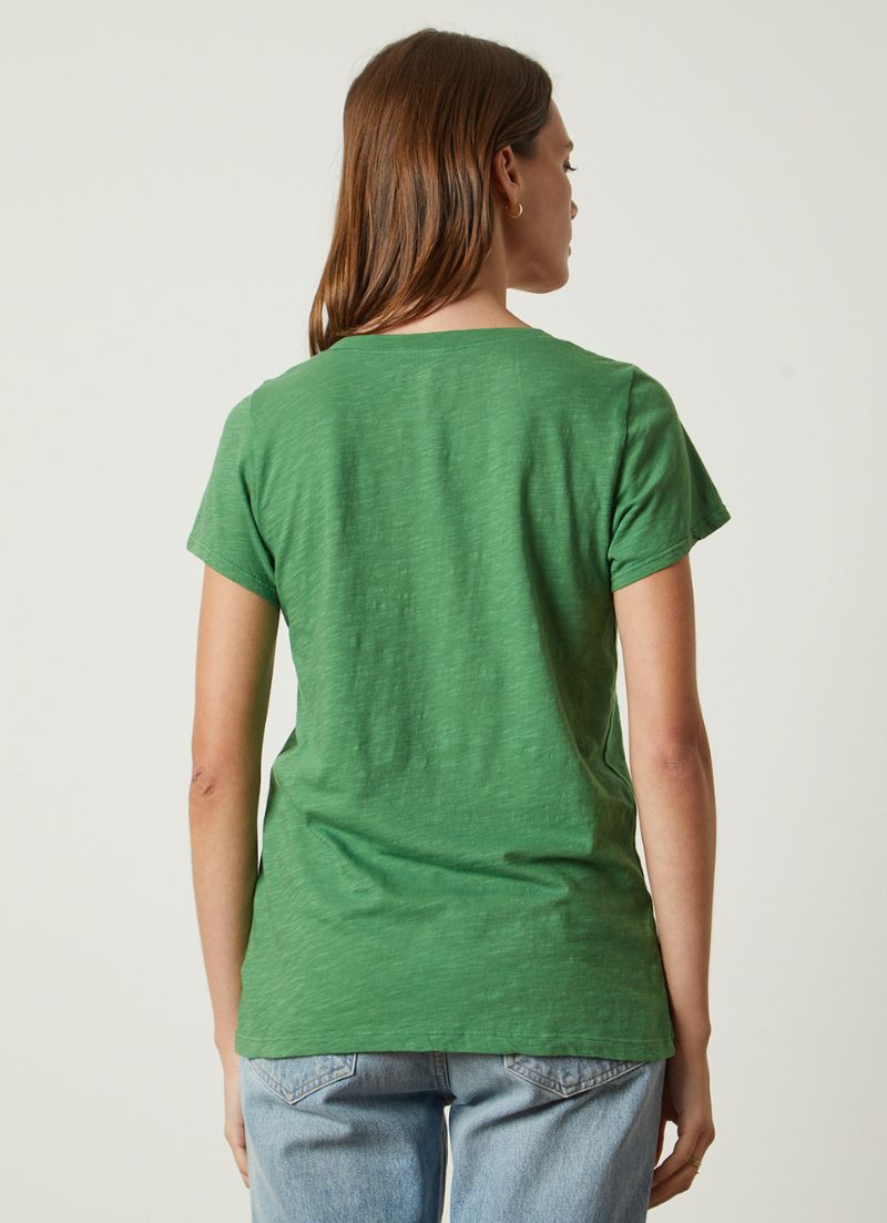 Jilian Tee