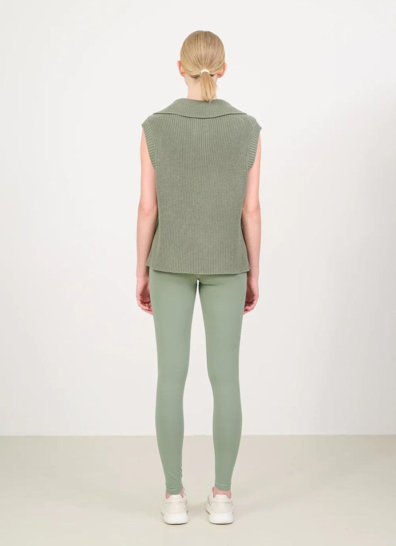 Olivia Zip Spencer