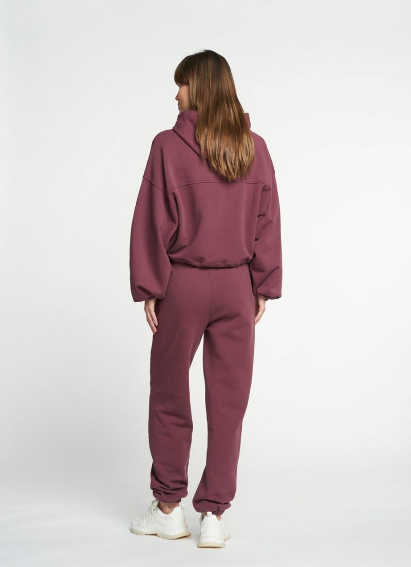 Nomi Jogger