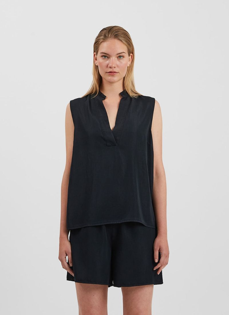 Bolina Sleeveless Blouse