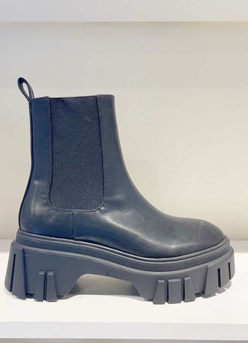 Jenny Boot