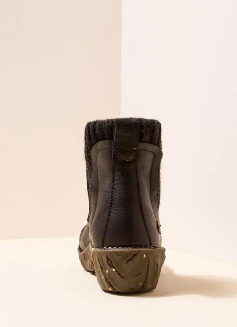 Tirez sur la botte