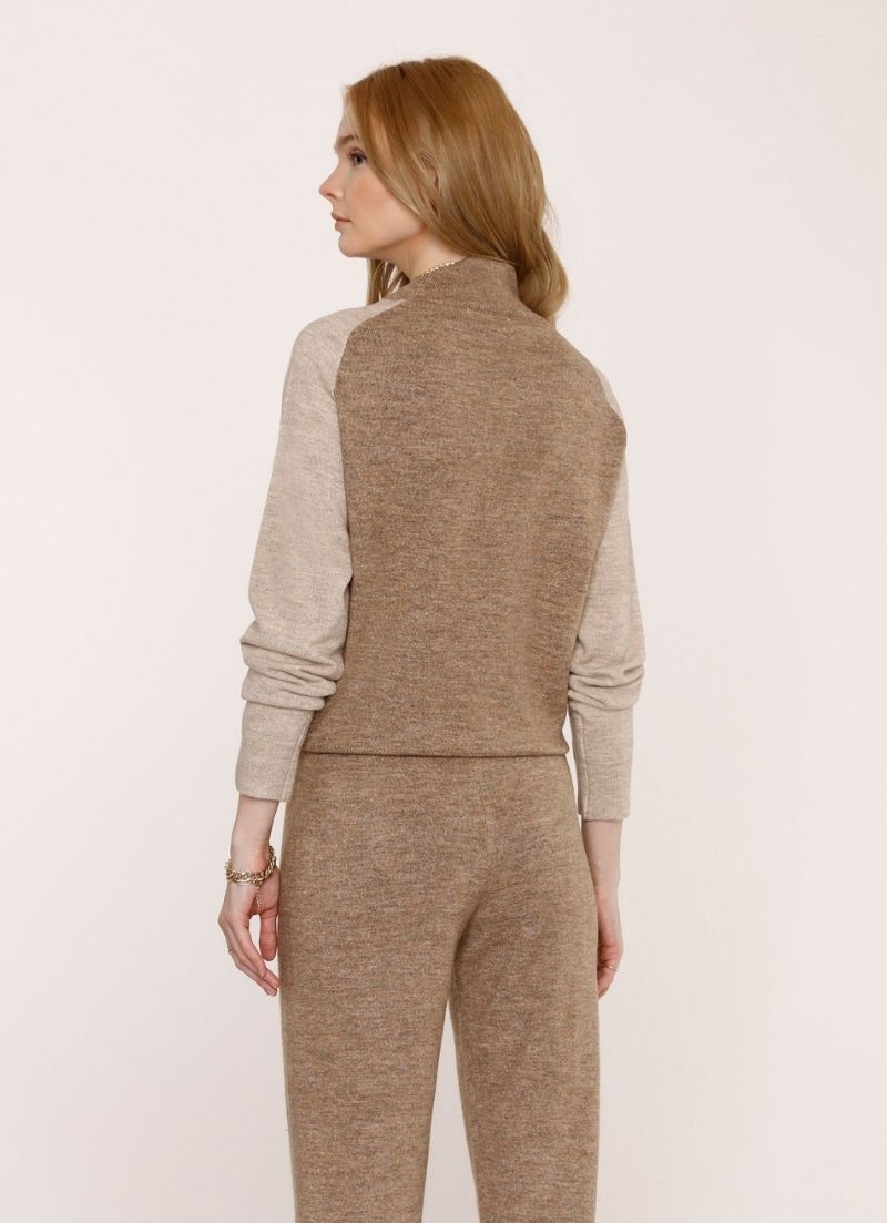 Heartloom - Pull Celina