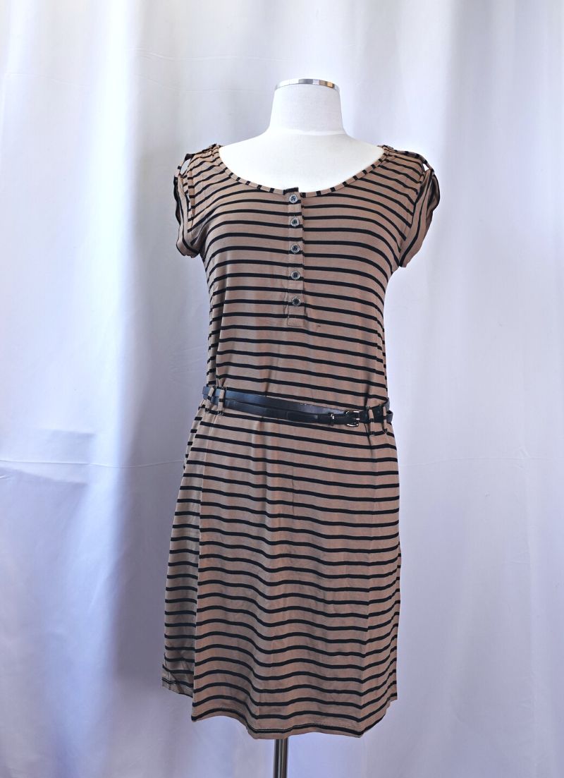 Della Dress
