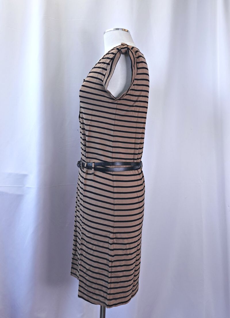 Della Dress
