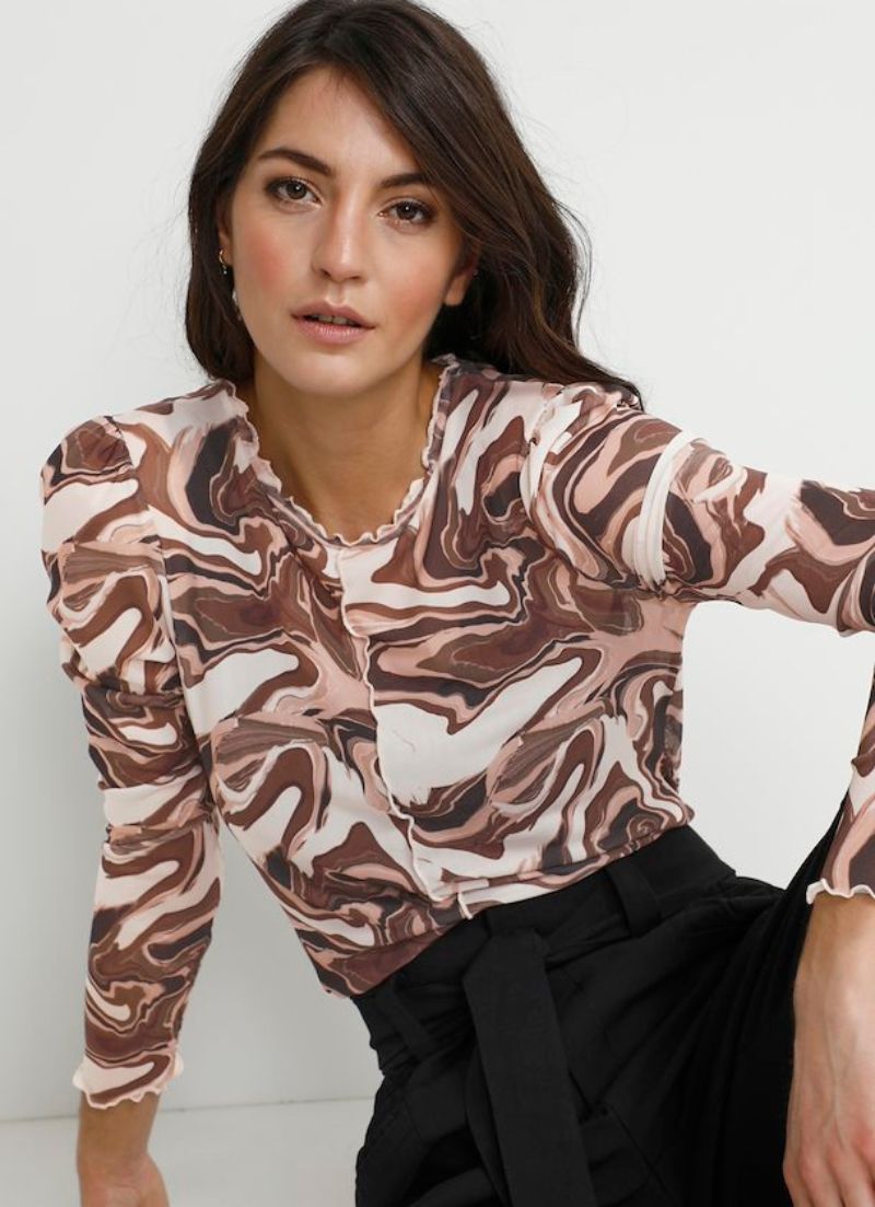Urana Long Sleeve T-Shirt