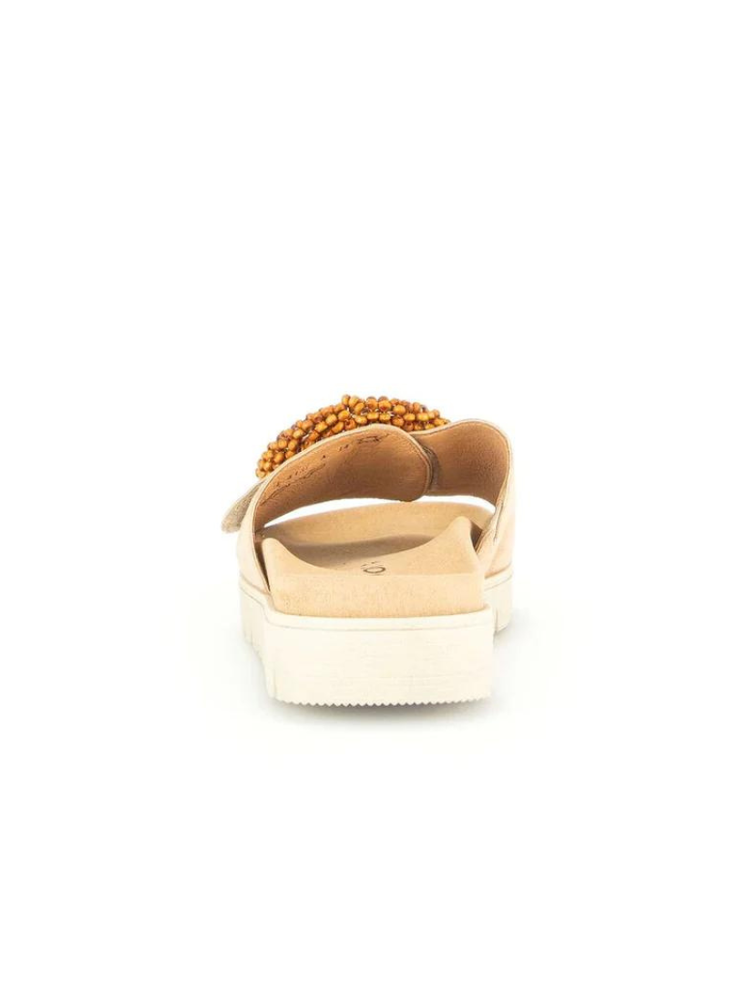 Lauren Sandal