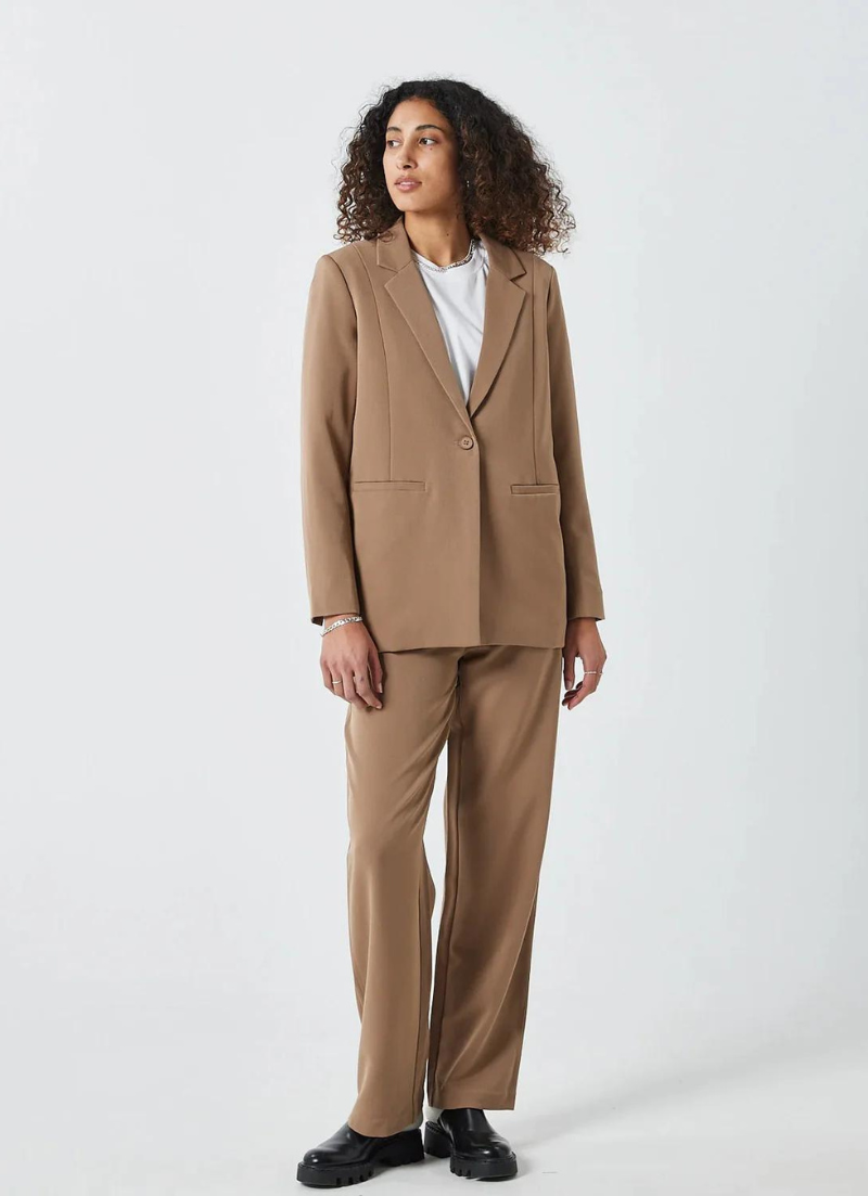 Blazer Tara