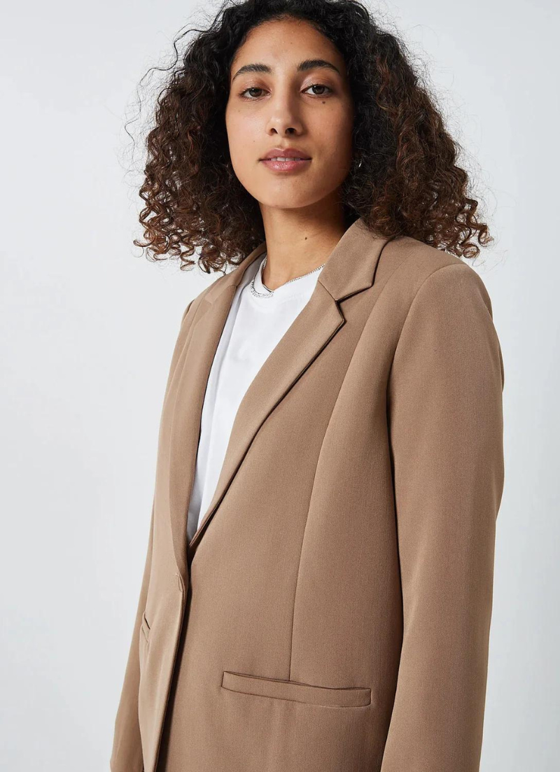 Blazer Tara