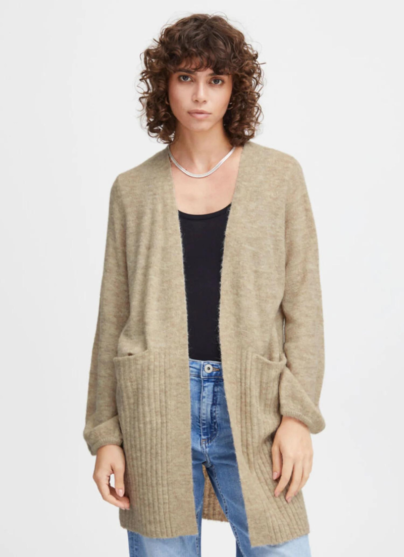 Cardigan Kamara