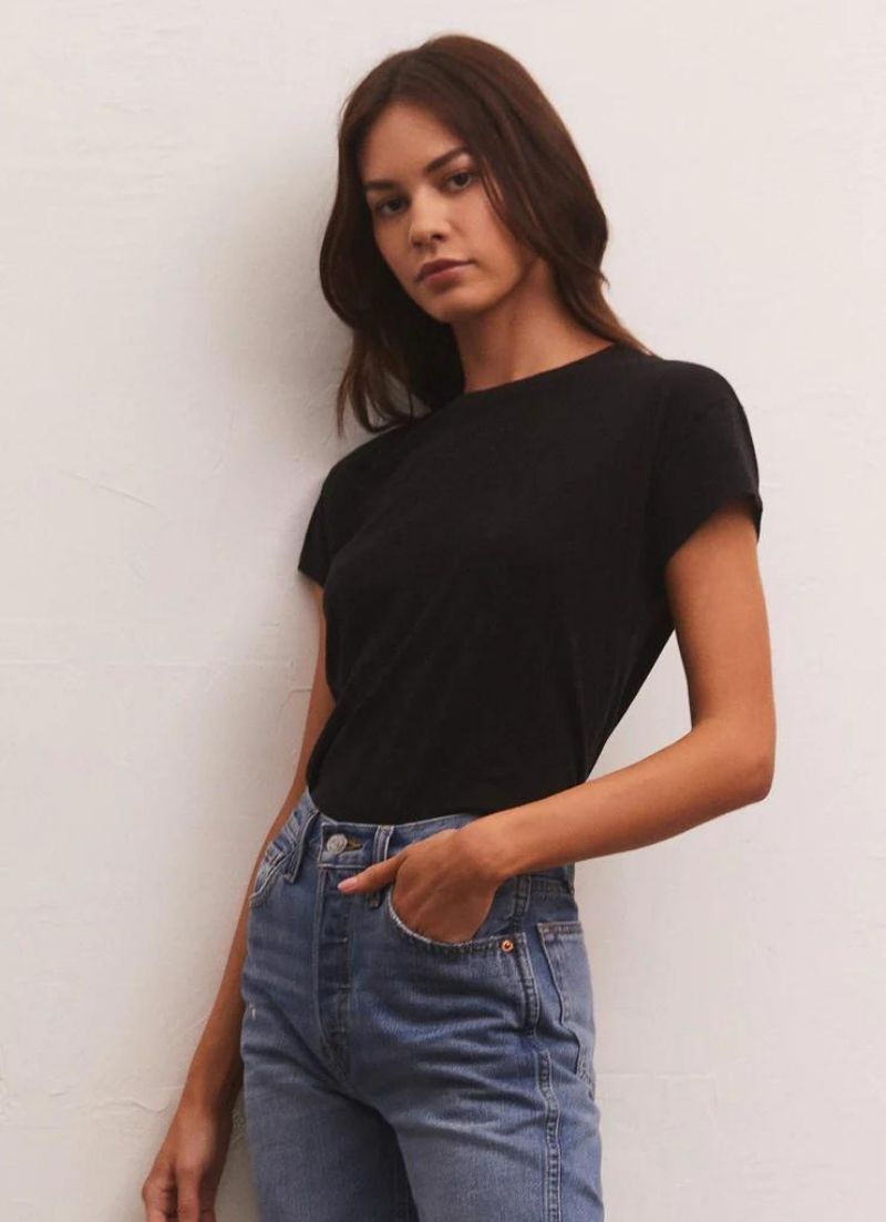 T-shirt flammé moderne