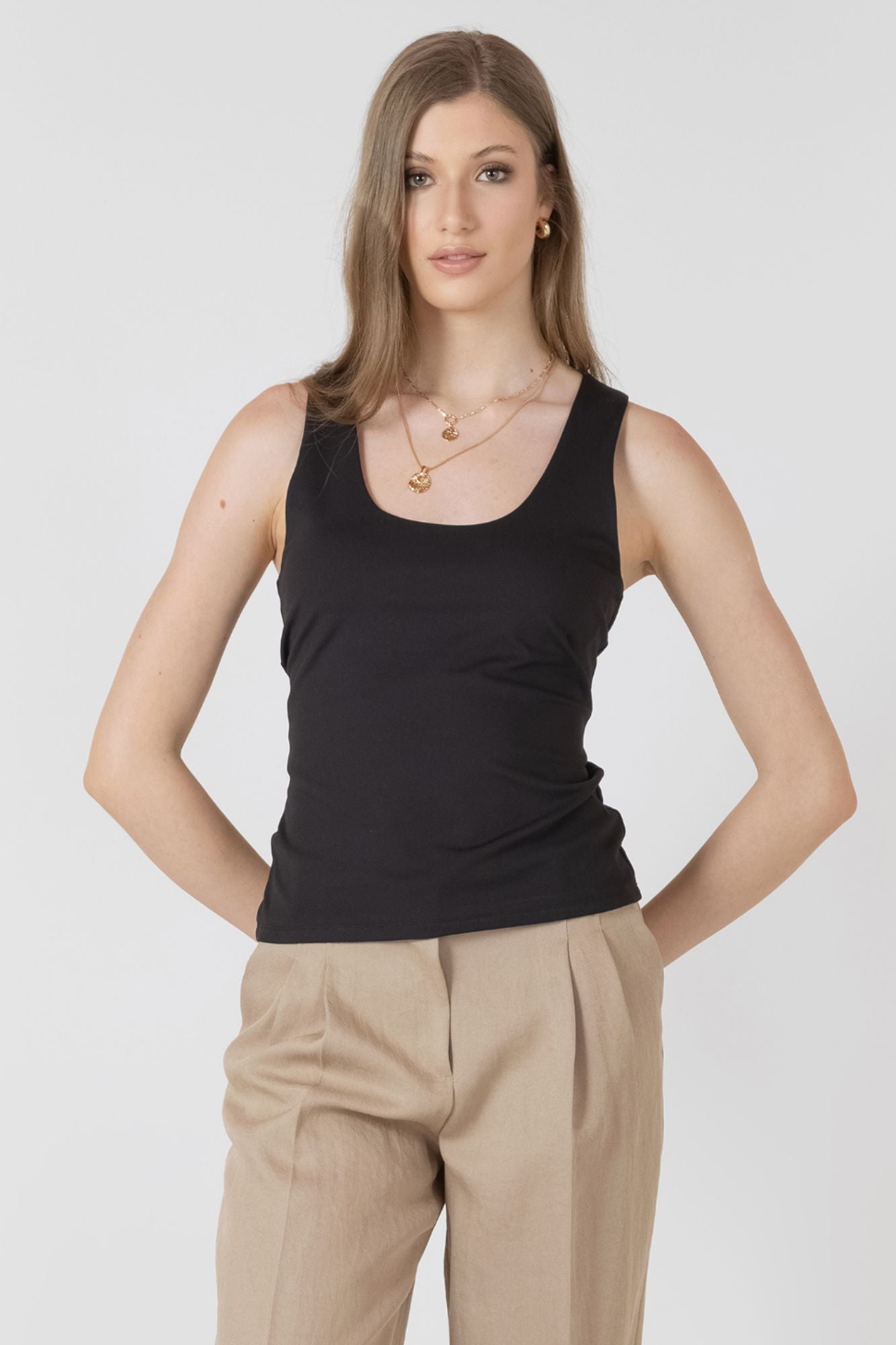 Scoopneck Tank