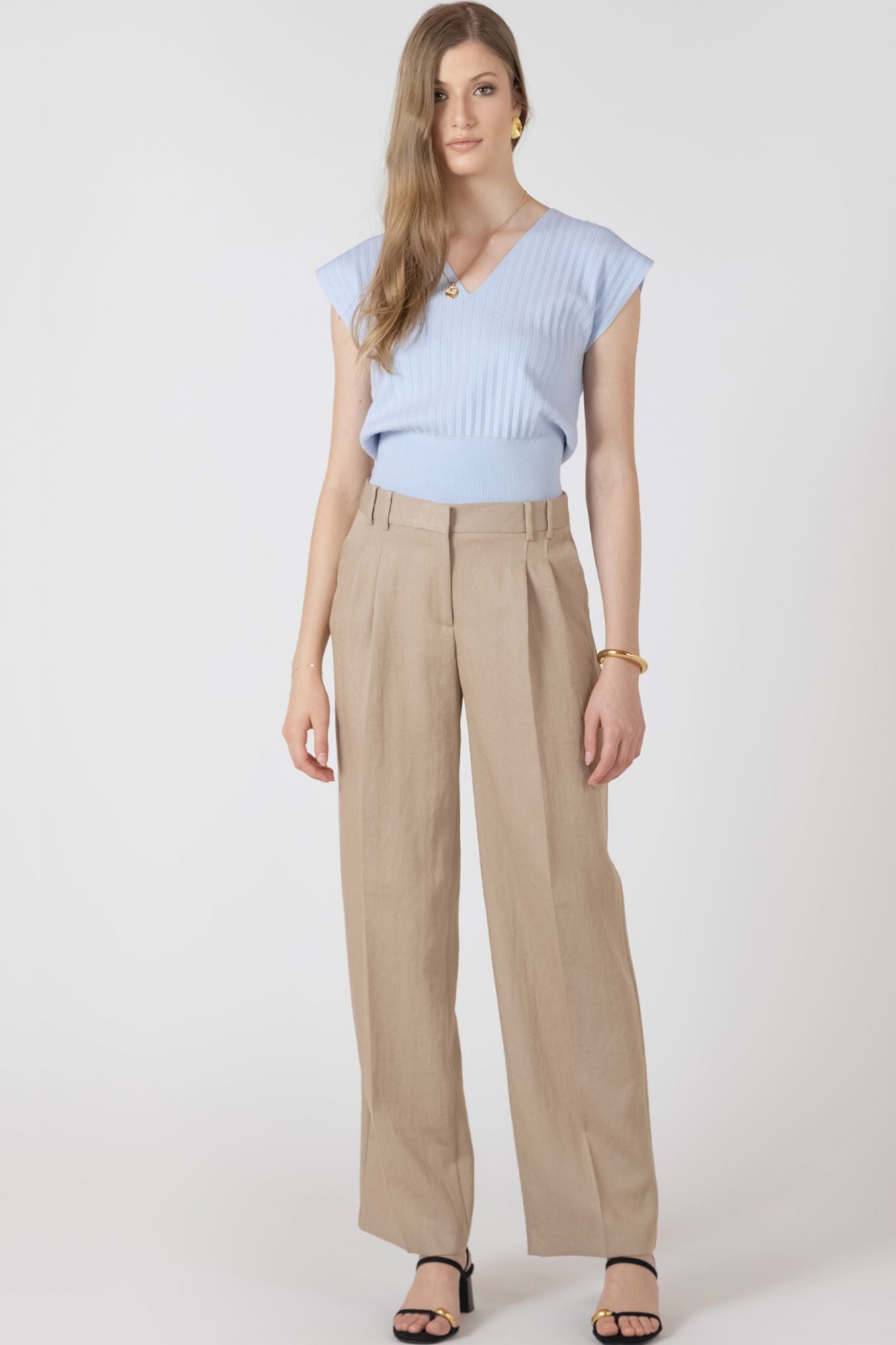 Pleat Detail Straight Pant