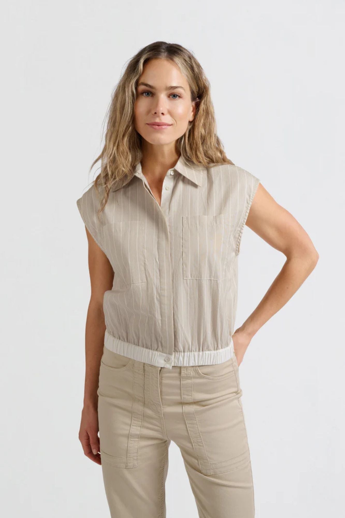 Humus Sleeveless Blouse