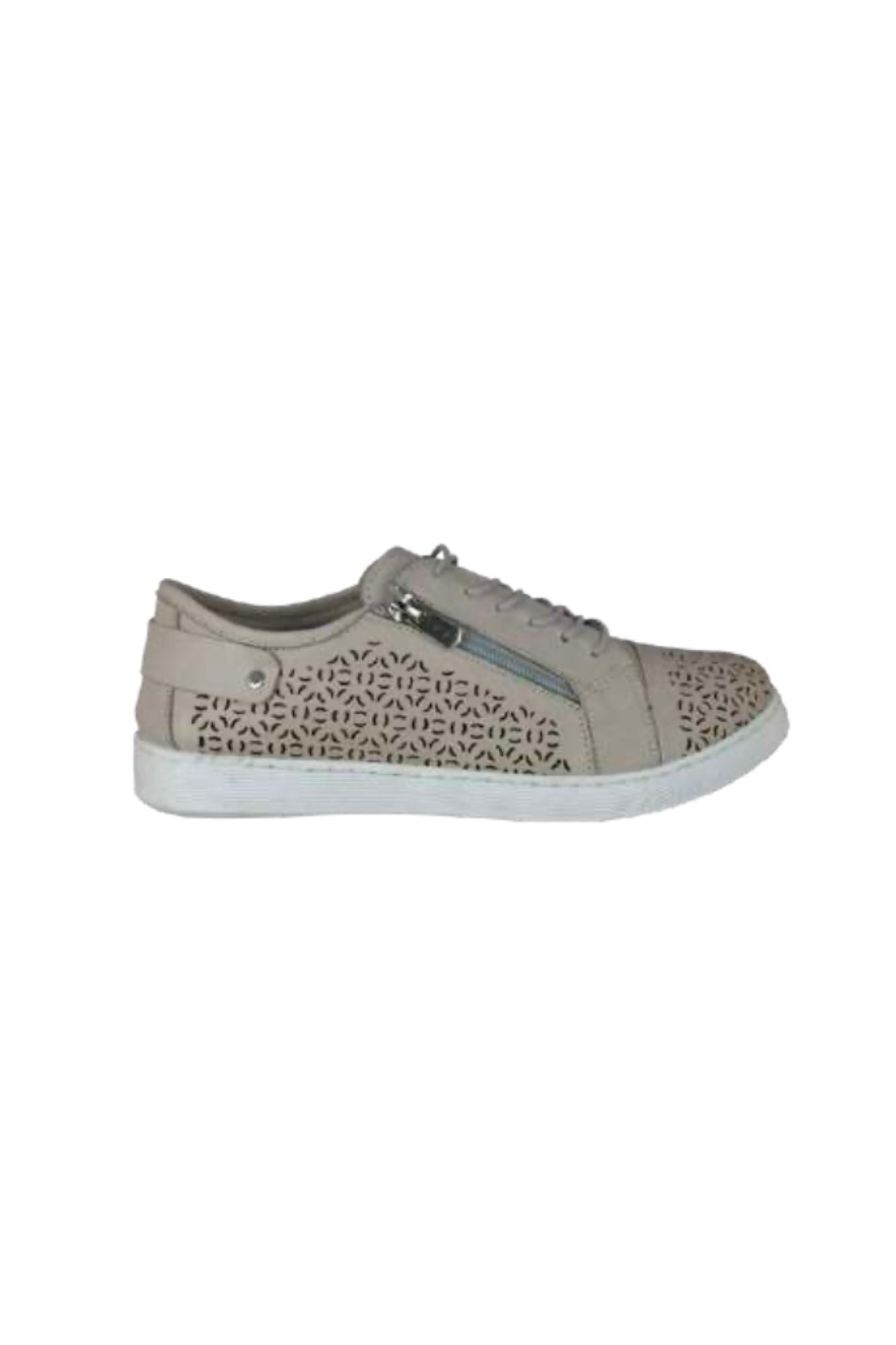 EG-16 Sneaker