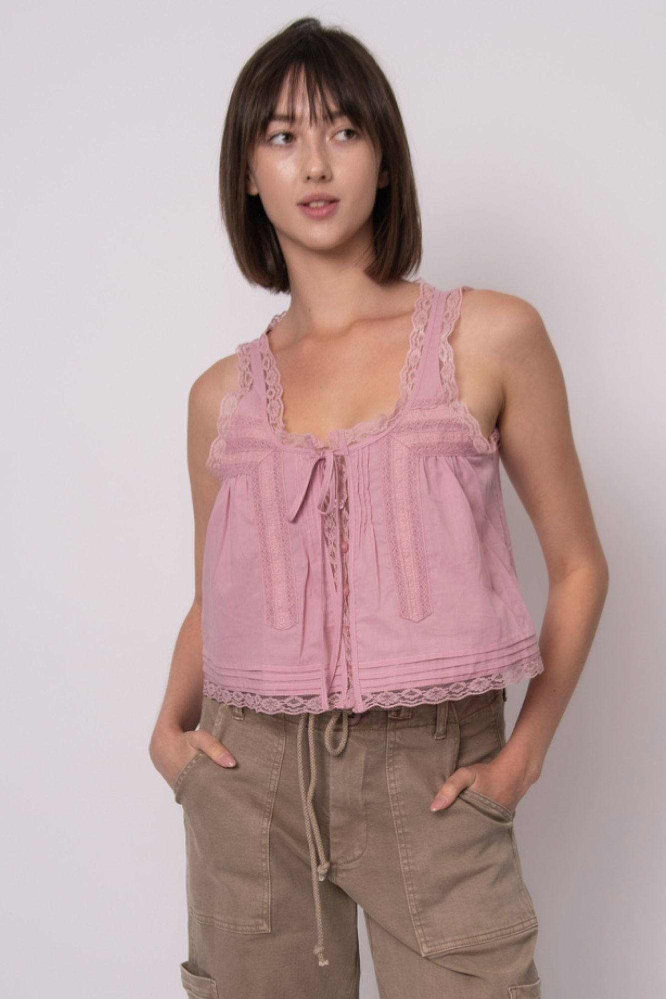 Alia Sleeveless Button Up Top