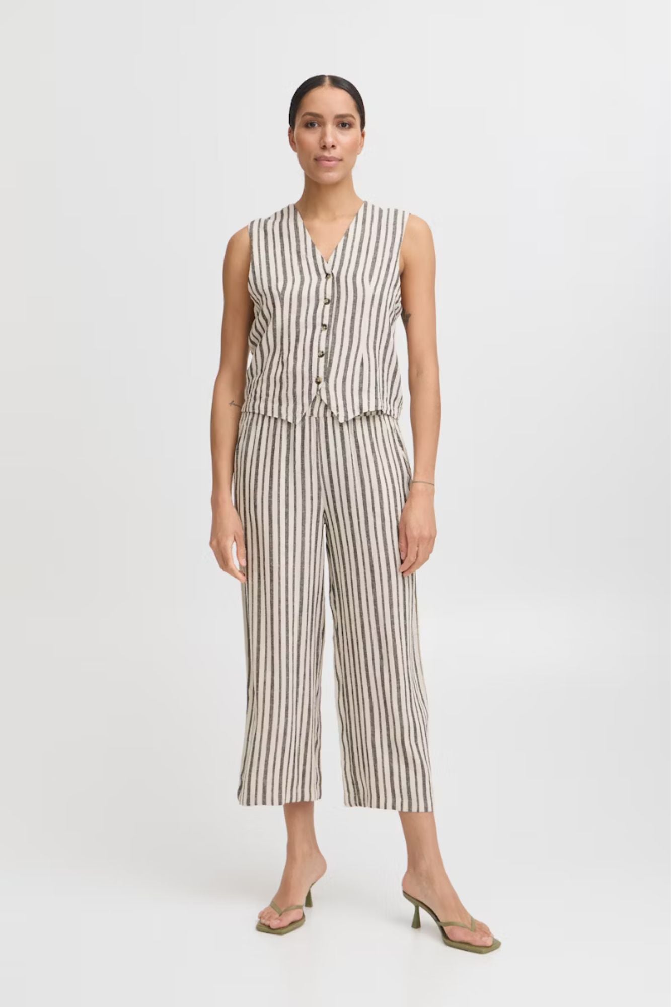 Falakka Crop Pants