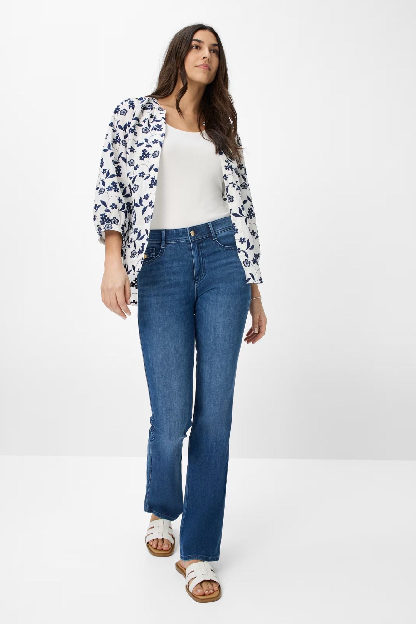 Shakira Slim Boot Cut Jean